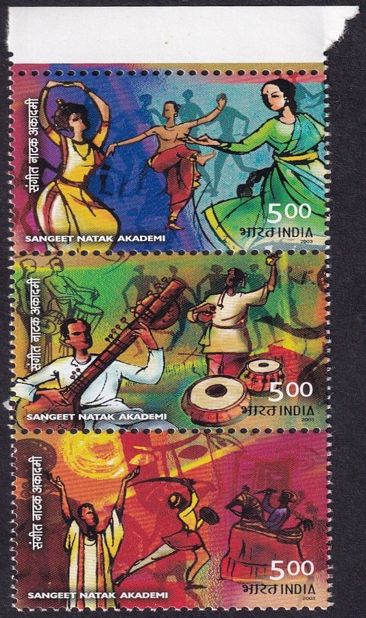 India 2003 Sangeet Natak Academy Vertical Setenant MNH