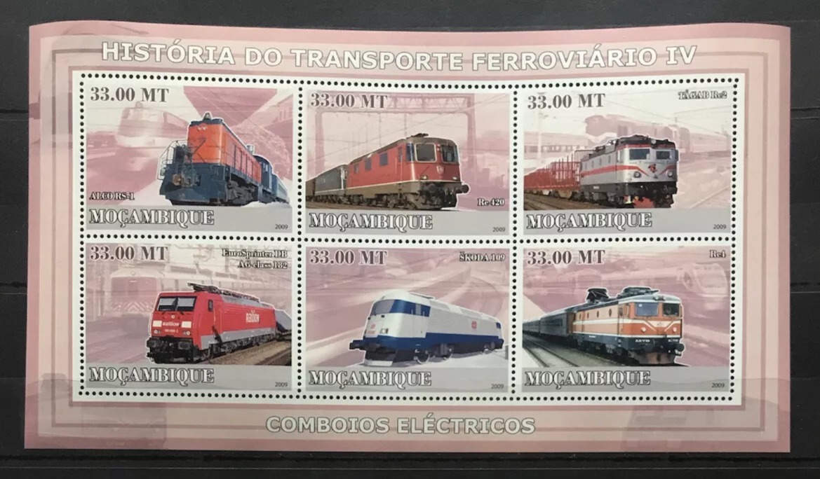 Mozambique 2009 Locomotives Train M/S MNH